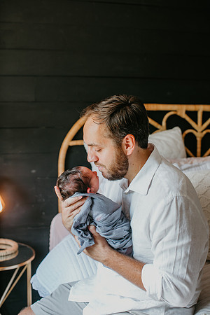 Levi Newborn Portraits (51 of 137)