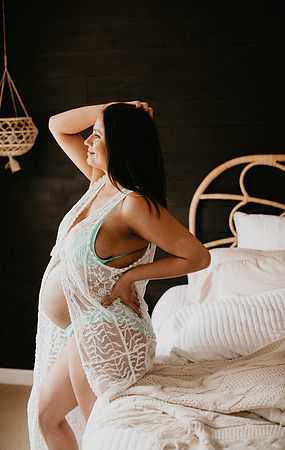 Laura Maternity Portraits (31 of 33)