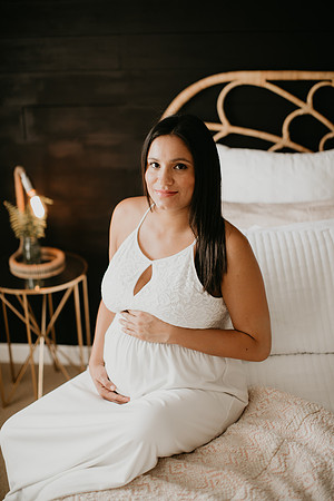 Laura Maternity Portraits (1 of 33)