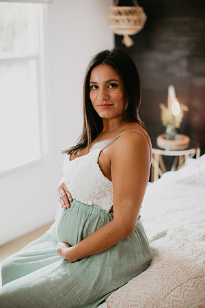 Laura Maternity Portraits (9 of 33)