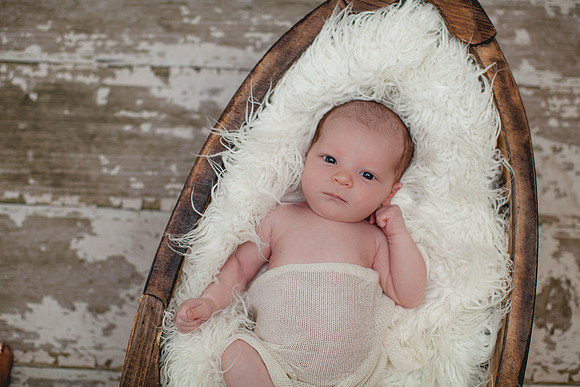 Roman Newborn (13 of 21)