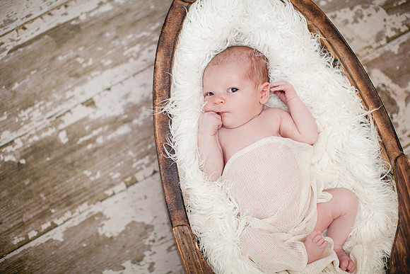 Roman Newborn (10 of 21)