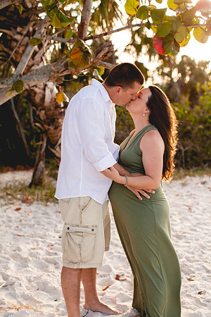 Samantha Maternity Portraits-1