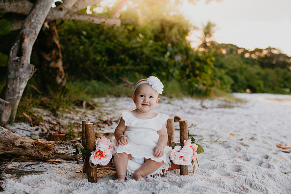 Brielle One Year Portraits (2 of 46)