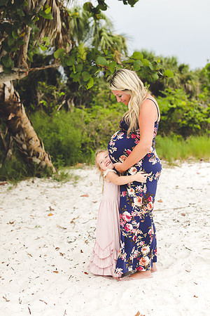 Toni Maternity Portraits (28 of 34)