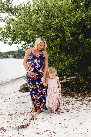 Toni Maternity Portraits (15 of 34)