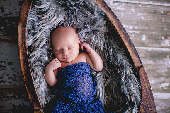 George's Newborn Portraits (1 of 15)