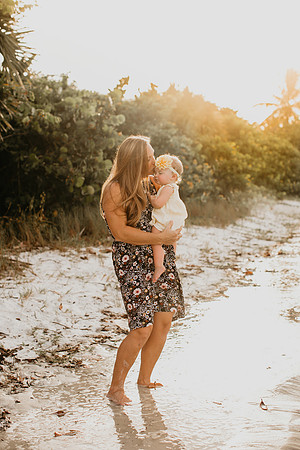 2019-07-28 Mallory twins one year session 340