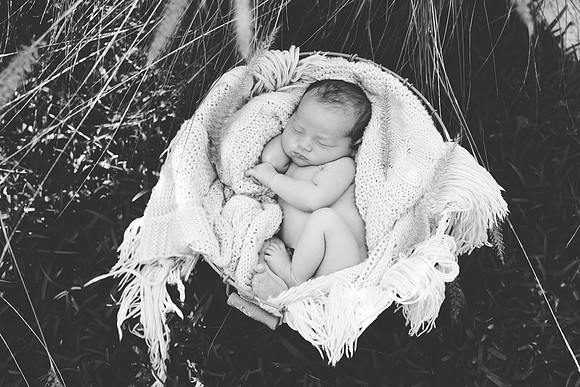 Beckett Newborn Portraits (12 of 50)