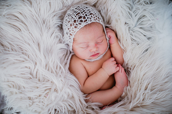Lillian Newborn Portraits (13 of 52)