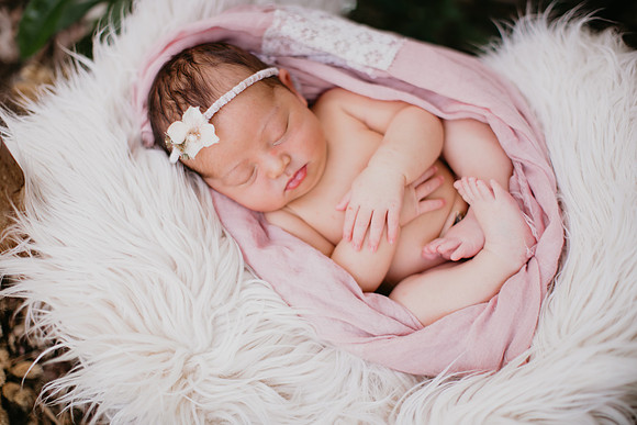 Lillian Newborn Portraits (24 of 52)