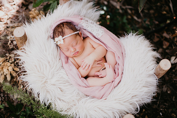 Lillian Newborn Portraits (23 of 52)