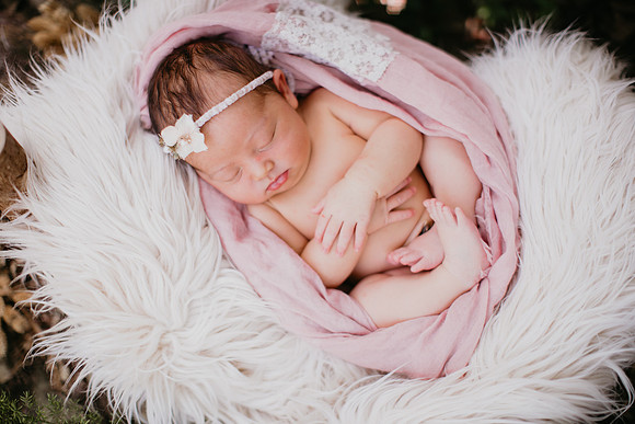 Lillian Newborn Portraits (22 of 52)