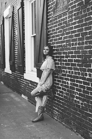 Nina Senior Portraits-28