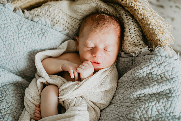 Jackson Newborn Portriats (8 of 37)