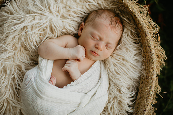 Jackson Newborn Portriats (25 of 37)