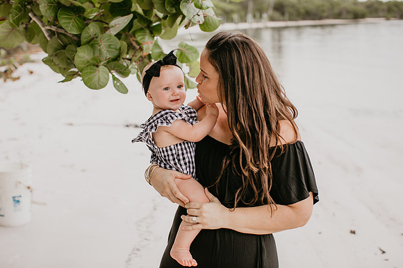 Maci One Year Portraits-19
