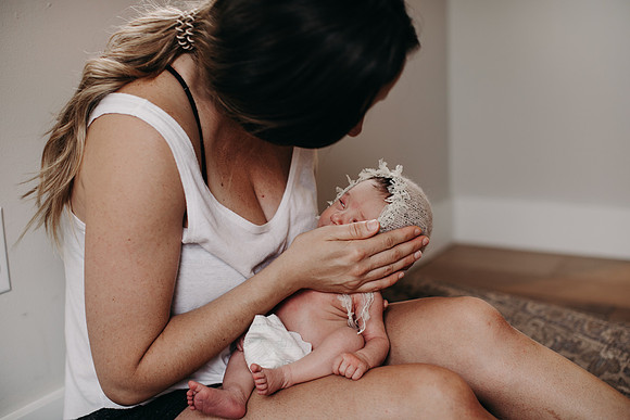 Chloe's Newborn Portraits (2 of 49)