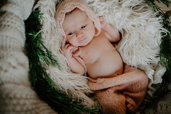 Chloe's Newborn Portraits (10 of 49)