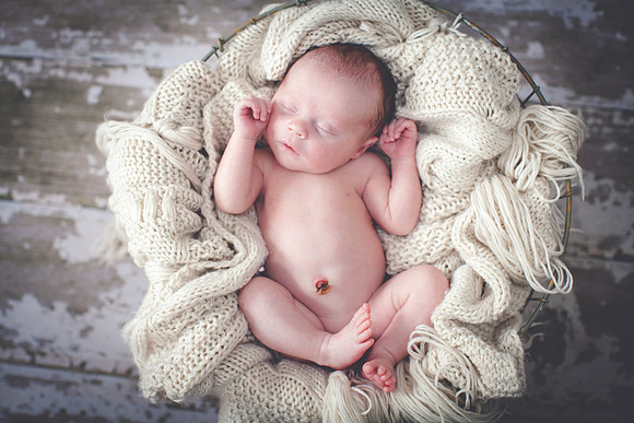 Hudson Newborn Portraits (12 of 40)