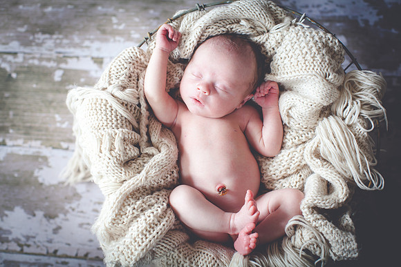 Hudson Newborn Portraits (13 of 40)