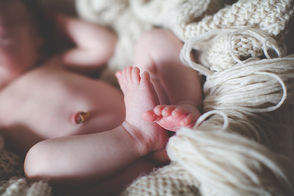 Hudson Newborn Portraits (18 of 40)
