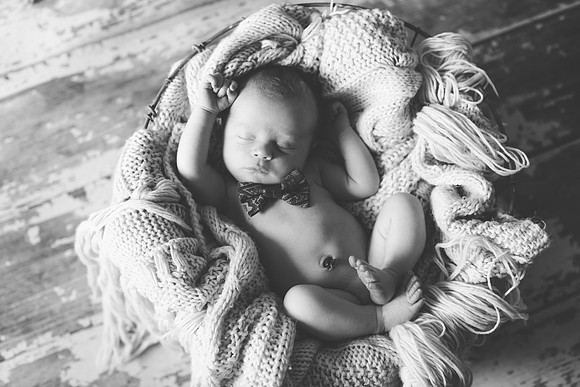 Hudson Newborn Portraits (21 of 40)
