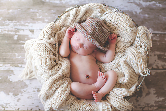Hudson Newborn Portraits (27 of 40)