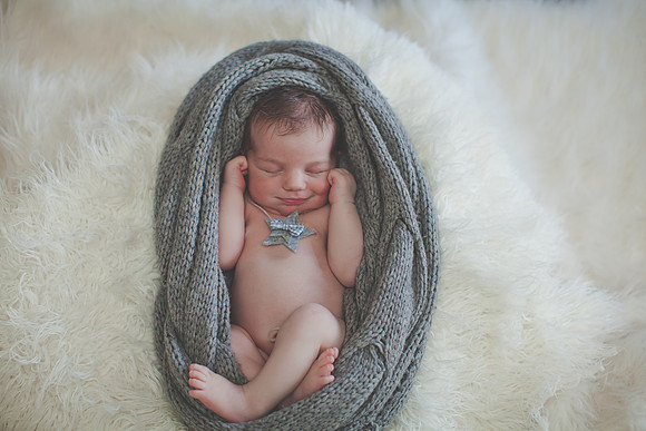 Walker Newborn Portraits (5 of 30)