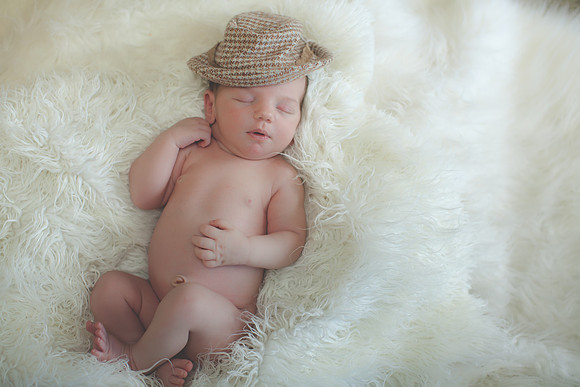 Walker Newborn Portraits (10 of 30)