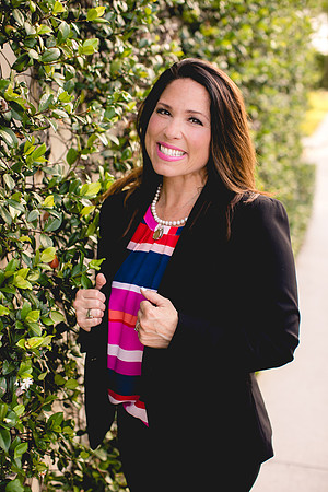 Karla Mancini Executive Portraits (3 of 5)