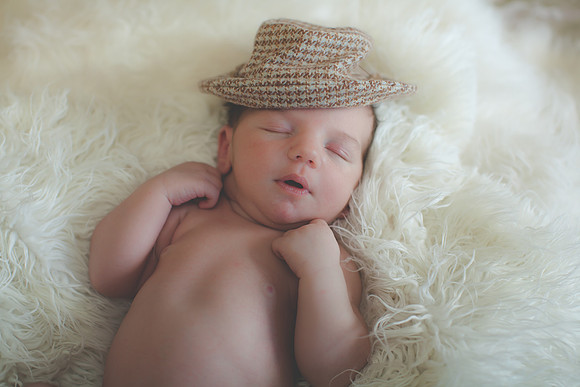 Walker Newborn Portraits (9 of 30)