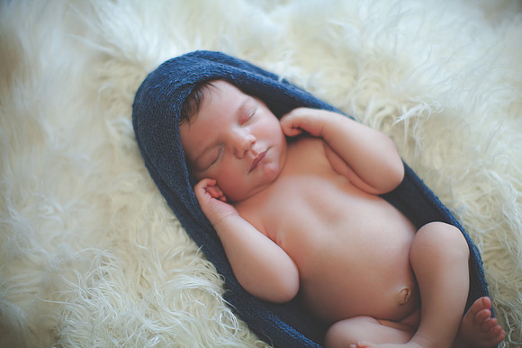 Walker Newborn Portraits (11 of 30)