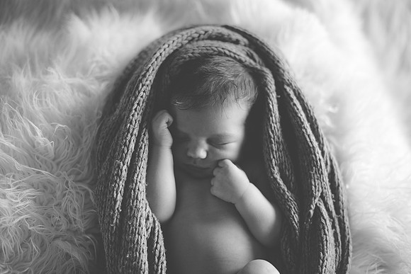 Walker Newborn Portraits (3 of 30)
