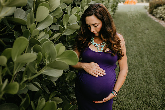 Lisa Maternity Portraits (11 of 36)