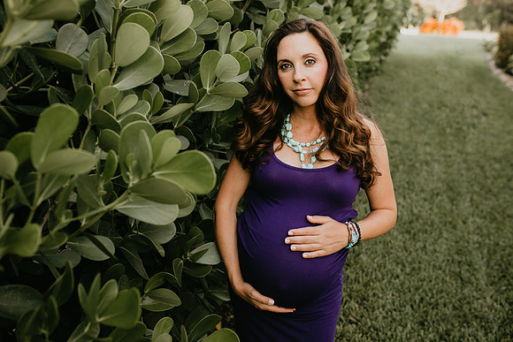 Lisa Maternity Portraits (12 of 36)