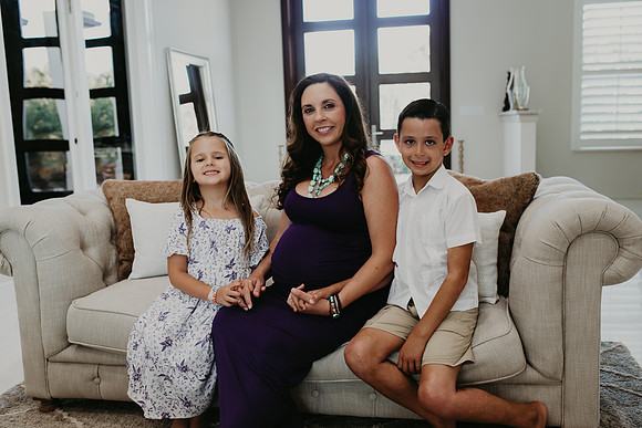 Lisa Maternity Portraits (1 of 36)
