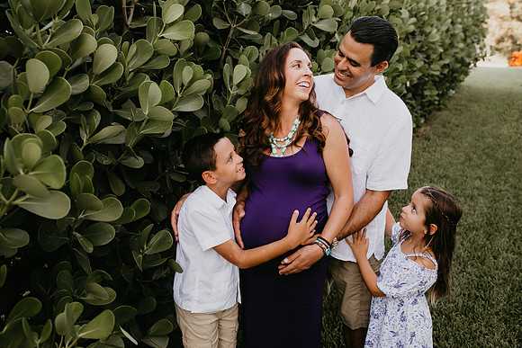 Lisa Maternity Portraits (17 of 36)