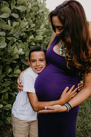 Lisa Maternity Portraits (29 of 36)