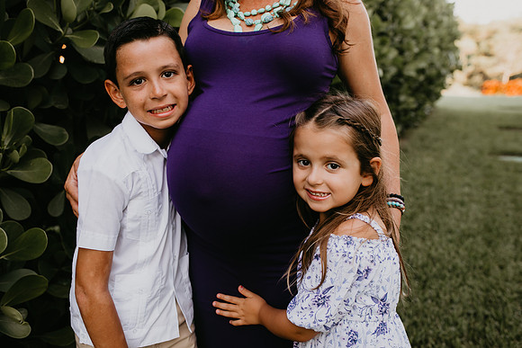 Lisa Maternity Portraits (24 of 36)