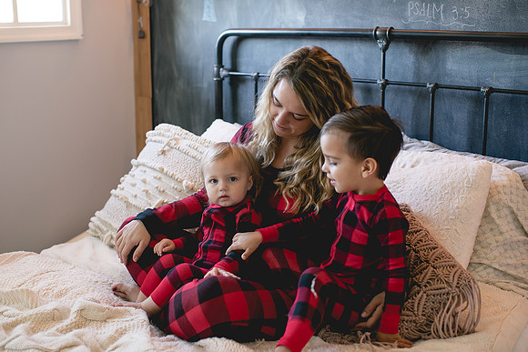 Delaney and kiddos (13 of 20)