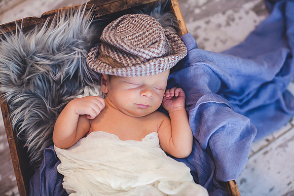 Lane Newborn Portraits-15