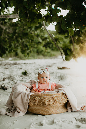 Adalyn 6 months portraits (5 of 63)