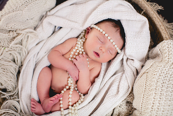 Grace Newborn Portraits (15 of 41)