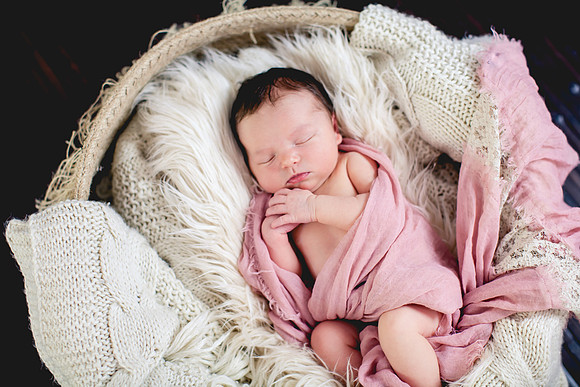 Grace Newborn Portraits (23 of 41)