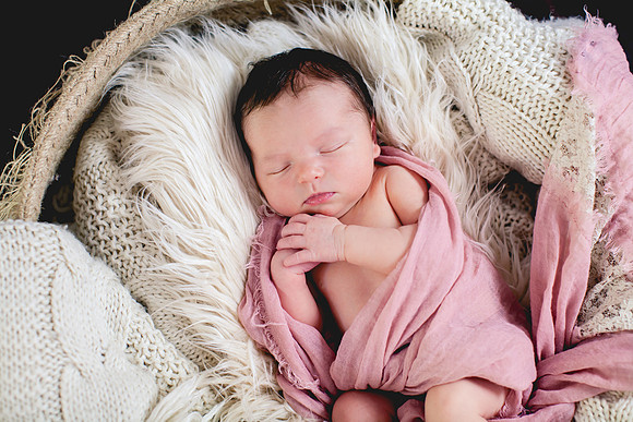 Grace Newborn Portraits (22 of 41)