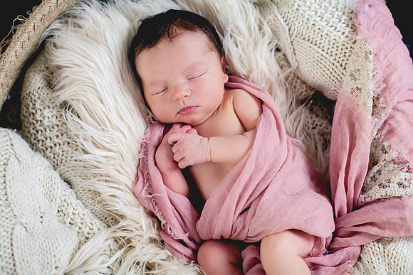Grace Newborn Portraits (24 of 41)
