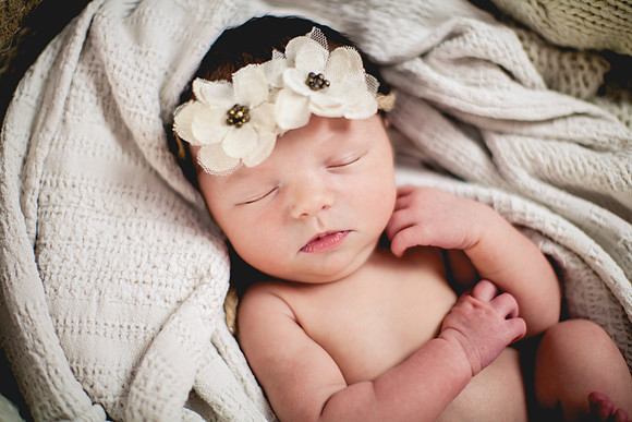 Grace Newborn Portraits (19 of 41)
