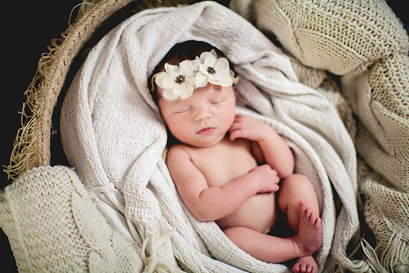 Grace Newborn Portraits (18 of 41)