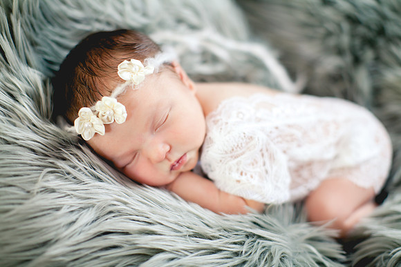 Grace Newborn Portraits (27 of 41)